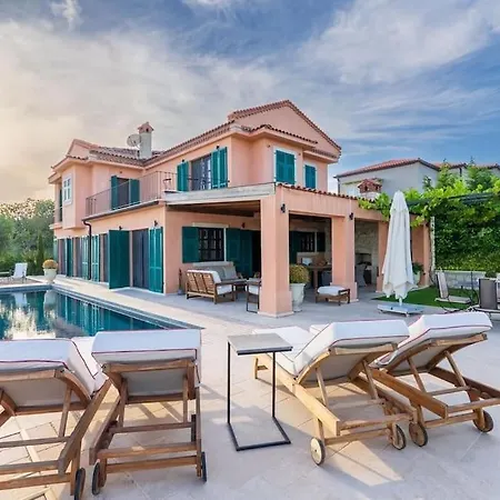 빌라 Viento Mansion Pool And Big Garden Çeşme